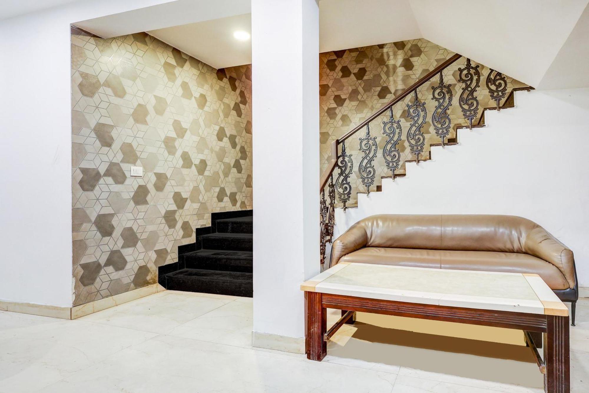 Super Collection O Shalimar Bagh Otel Delhi  Dış mekan fotoğraf